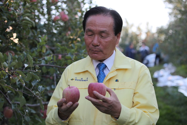 ▲ 김주수 의성 군수ⓒ뉴데일리 김형만 기자