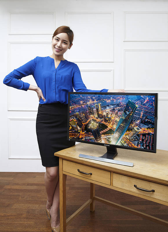 ▲ 삼성전자, 2015년형 초고화질 UHD 모니터 국내서 선봬. ⓒ삼성전자