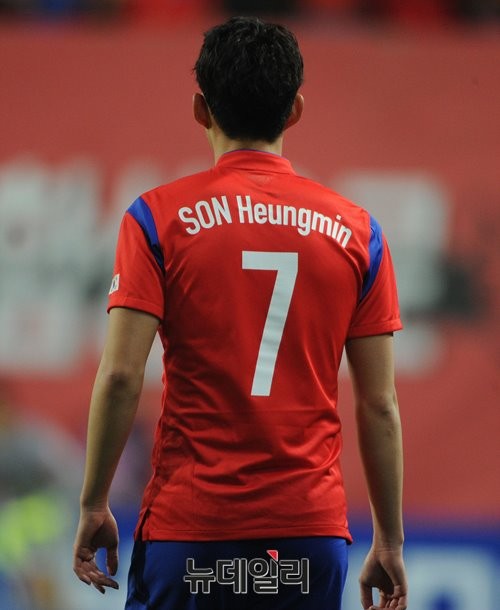 ▲ 러시아 월드컵을 준비하는 대한민국 축구대표팀에서 가장 주목 받고 있는 손흥민 선수.ⓒ뉴데일리 정재훈 사진기자