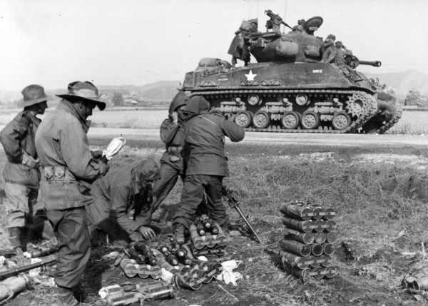 ▲ 한국전쟁 당시, 영국군 활동 모습.ⓒState Library of Victoria