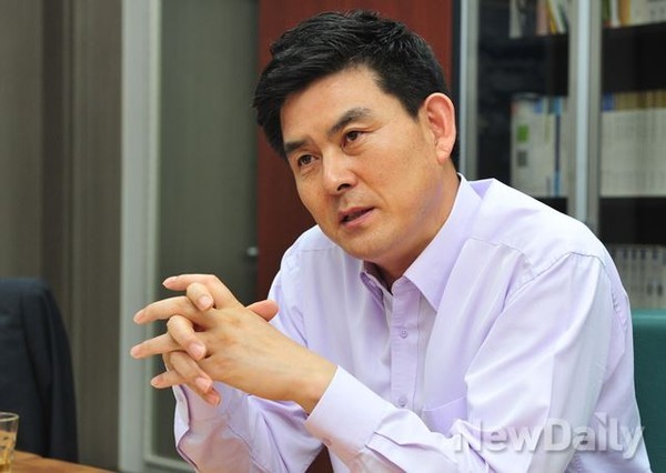 ▲ 새누리당의 김태호 최고위원이 지난 4일에 이어 29일 또다시 새누리당 유승민 원내대표의 결단을 촉구했다. ⓒ뉴데일리 이종현 기자