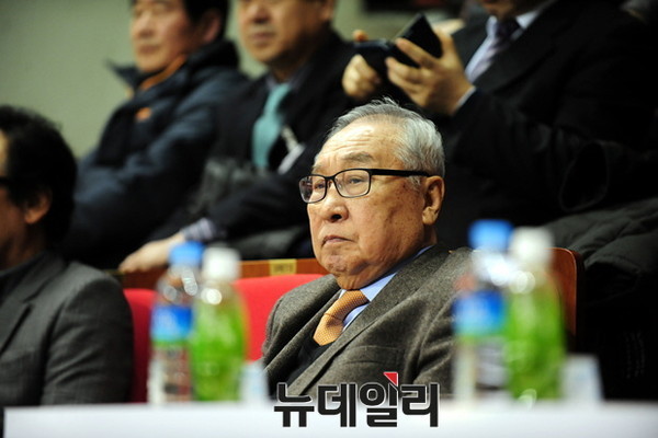 ▲ 김영기 KBL 총재.ⓒ뉴데일리