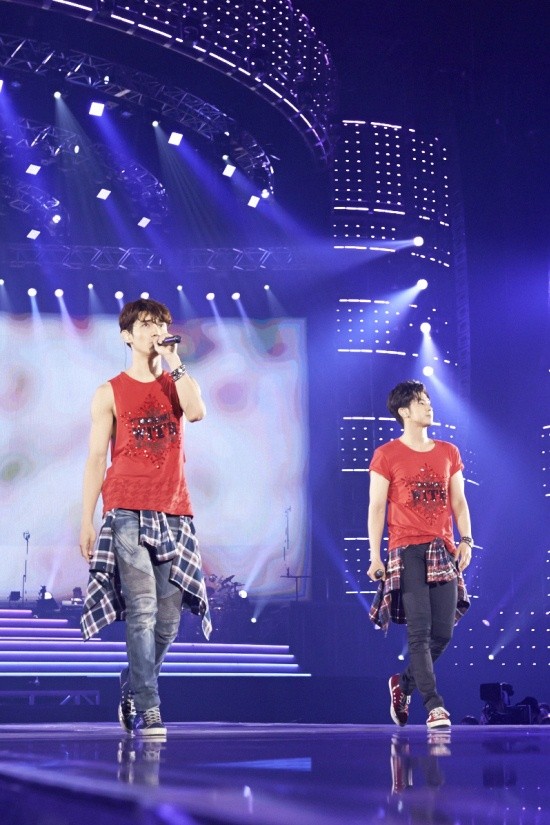 ▲ 한일 양국에서 여전히 정상의 인기를 달리고 있는 '동방신기'가 유노윤호의 입대로 2년간 휴지기에 들어간다.