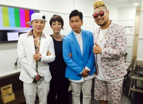 ▲ 가수 세발까마귀와 문희옥 ⓒ세발까마귀 트위터