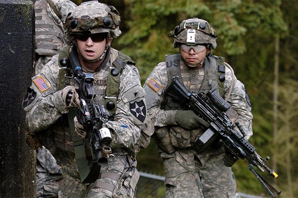 ▲ MILES를 장착하고 전투훈련 중인 美육군. ⓒ美육군 플리커 캡쳐