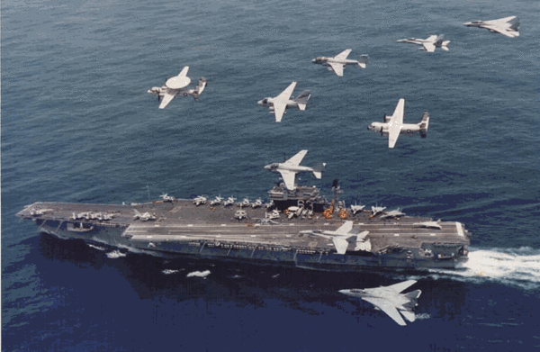 ▲ 항공모함 키티호크의 함재기.ⓒ미해군