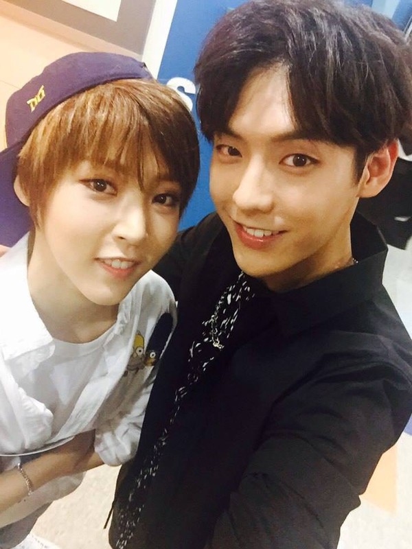 ▲ 문별 민혁ⓒ마마무 페이스북