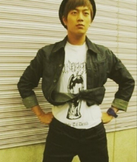 ▲ 비스트 윤두준 코믹패션ⓒ이기광 인스타그램