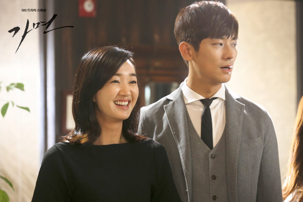 ▲ 수애 주지훈 ⓒSBS