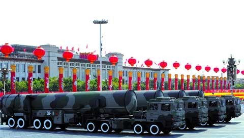 ▲ 중국 국경절에 등장한 대륙간탄도미사일 DF-31A. ⓒ조선일보 DB