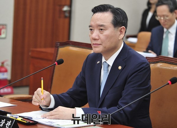 ▲ 김현웅 법무부 장관. ⓒ뉴데일리 DB