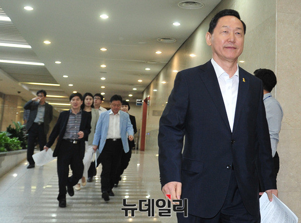 ▲ 새정치민주연합 당권재민 혁신위원회 김상곤 위원장. ⓒ뉴데일리 이종현 기자