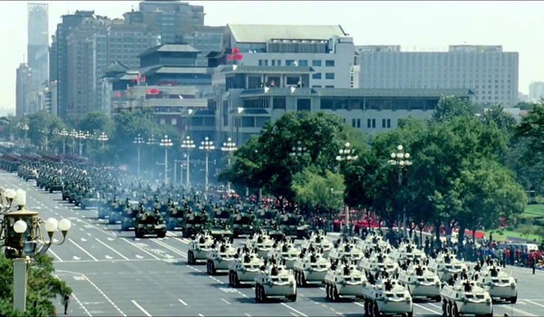 ▲ 2012년 베이징에서 열린 中인민해방군 열병식. 올해 9월 열병식은 사상최대 규모가 될 것이라고 한다. ⓒ유튜브 관련 영상 캡쳐