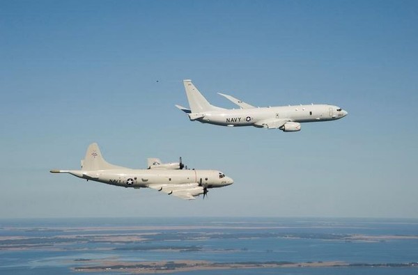 ▲ (위부터)P-8A와 P-3C.ⓒ미 해군