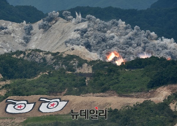 ▲ 2015 통합화력 격멸훈련 모습. ⓒ뉴데일리 정상윤 기자