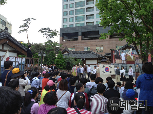 ▲ 대구문화재단은 중구 계산동의 이상화․서상돈 고택에서 9월부터 두달간 매주 토요일 오전 11시 '옛 골목 공연'을 진행한다. ⓒ대구문화재단 제공