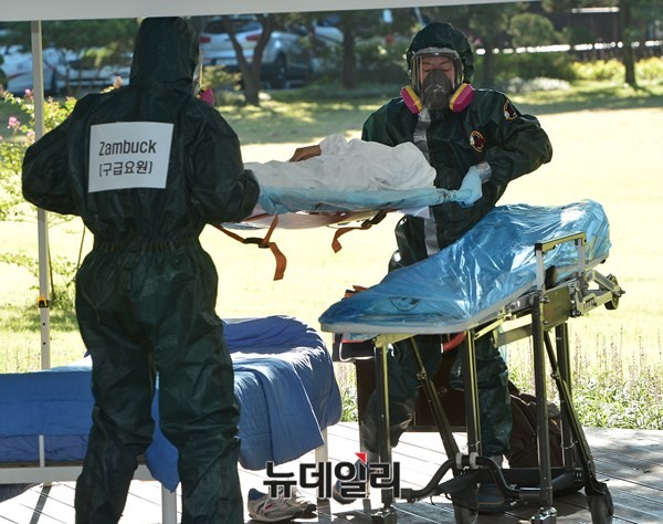 ▲ 9일 서울 공릉동 한국국방연구원에서 실시된 AR 15 훈련모습.ⓒ뉴데일리 정상윤 사진기자
