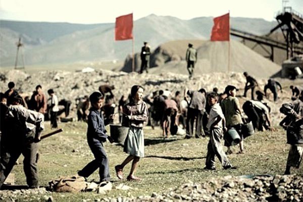 ▲ 북한의 강제노동 현장. ⓒ통일부 블로그 캡쳐