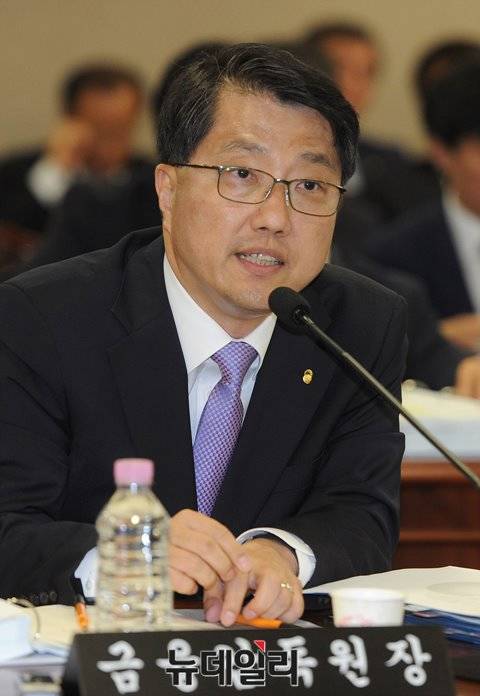 ▲ 진웅섭 원장은 "금융위원회와 함께 보험업법 시행령 '손해사정사 등의 의무'조항에 대해 검토해보겠다"고 했다. ⓒ뉴데일리