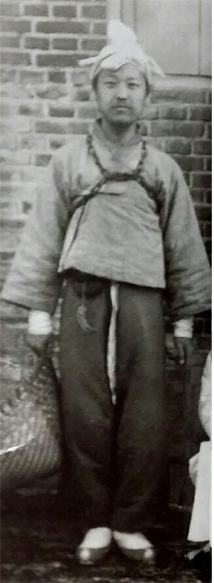 한성감옥의 사형수 이승만(1899년 24세)