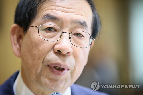 ▲ 서울시청 국정감사에서 인사말하는 박원순 시장.(2015.9.17)[연합뉴스]