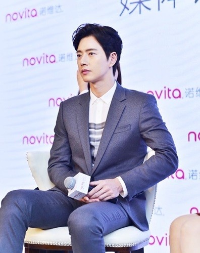 ▲ 박해진 ⓒ콜러노비타