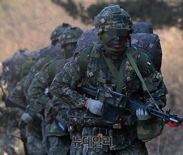 ▲ 훈련 중인 육군 부사관 모습. ⓒ뉴데일리 정상윤 기자