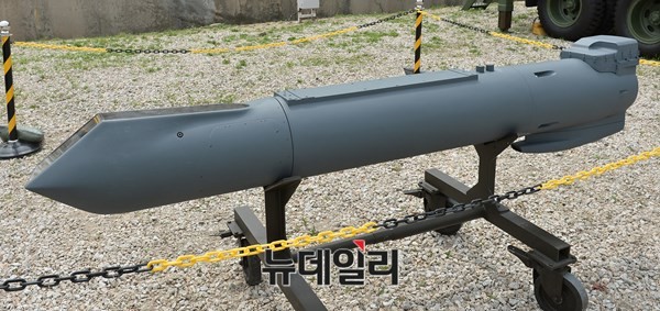 ▲ F-15K용 정밀표적탐지 장비 '스나이퍼 ATK'.ⓒ뉴데일리 정상윤 사진기자