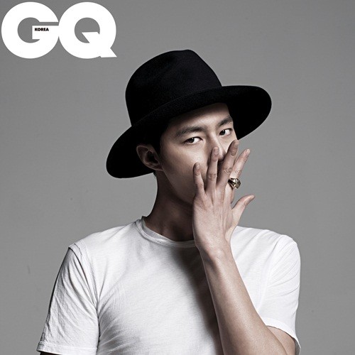 ▲ 조인성 ⓒGQ