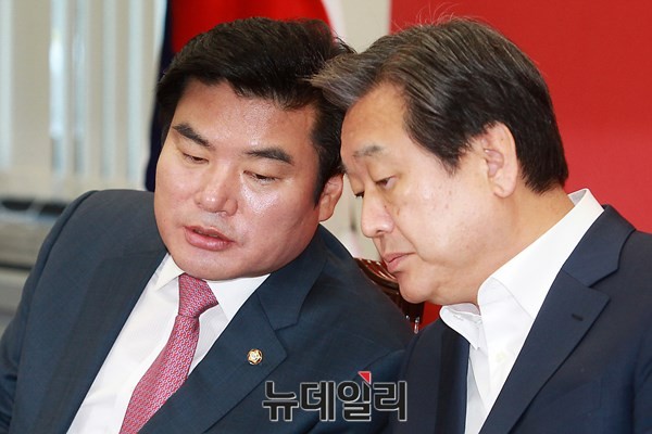 ▲ 새누리당 김무성 대표최고위원(왼쪽)과 원유철 원내대표. ⓒ뉴데일리 이종현 기자