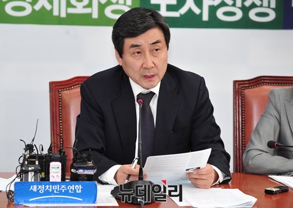 ▲ 새정치민주연합 이종걸 원내대표. ⓒ뉴데일리 이종현 기자