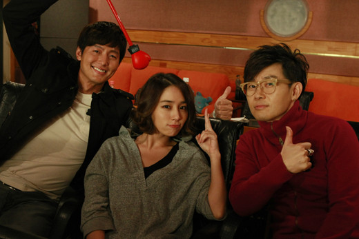 ▲ 이정진 이민정 이승환ⓒ영화 '원더풀라디오' 스틸컷