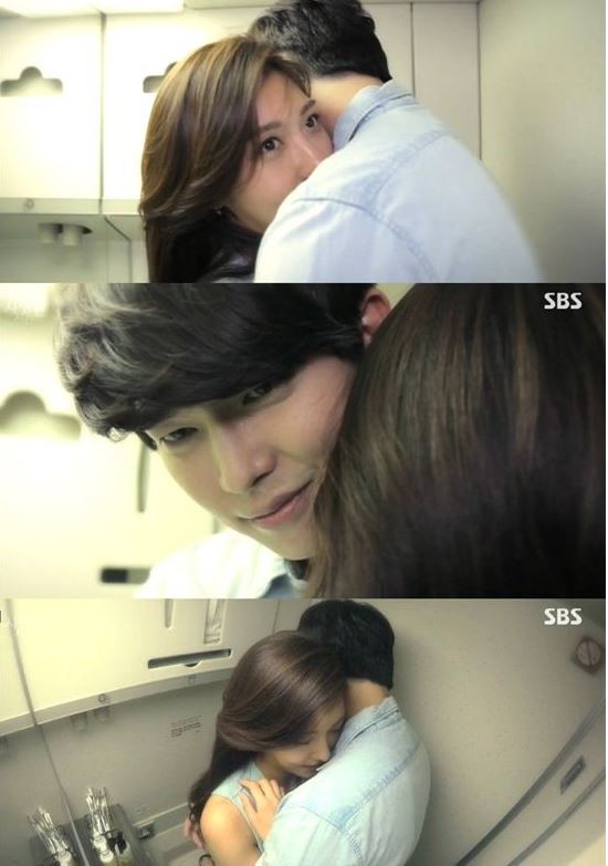 ▲ 윤균상 하지원 ⓒSBS '너를 사랑한 시간'