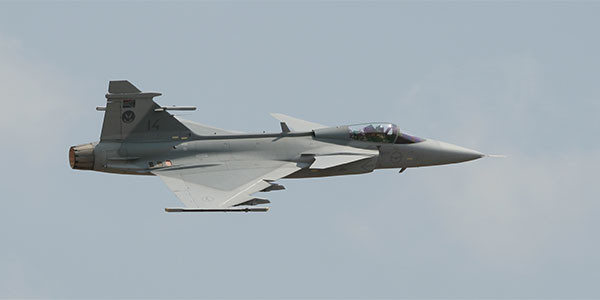 ▲ 남아공 공군의 사브 JAS-39 그리핀NG. 그리핀NG는 F-35 다음으로 많은 나라가 차기 전투기로 선택한 기종이다. ⓒ위키피디아 공개사진.