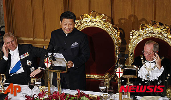 ▲ 지난 21일(현지시간), 시진핑 中공산당 총서기의 의회 연설 장면. ⓒ뉴시스-AP. 무단전재 및 재배포 금지.