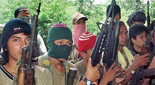 ▲ 테러조직 '아부 사야프'의 홍보영상에 등장하는 조직원들. ⓒ알 자지라 보도화면 캡쳐.