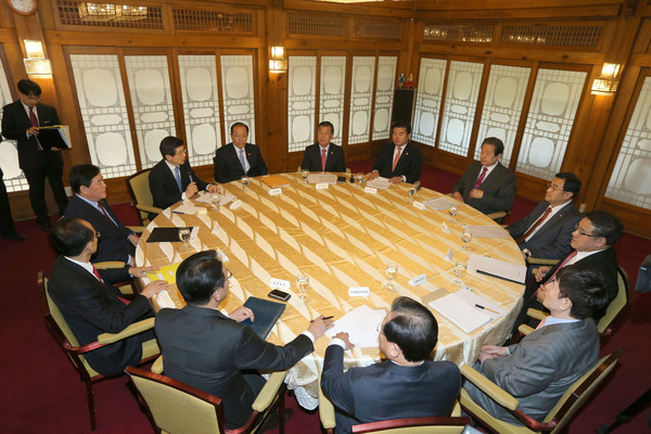 ▲ 서울 종로구 삼청동 총리공관에서 열린 고위 당정청 회의에서 황교안 국무총리가 발언하고 있다.ⓒ뉴시스