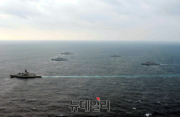 ▲ 호주해군과 연합작전하는 대한민국 해군. ⓒ뉴데일리DB