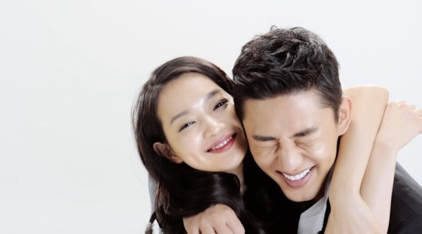 ▲ 신민아 유아인 ⓒ미쟝센 CF