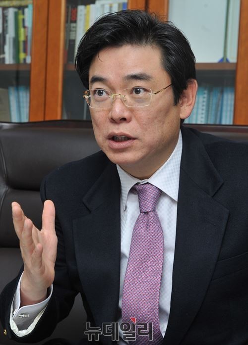 ▲ 새누리당 홍지만 의원  ⓒ 이종현 기자