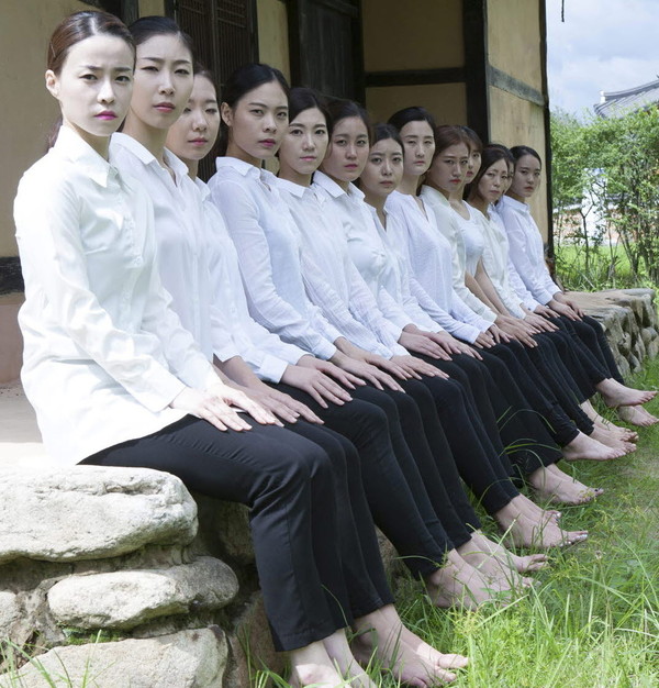 ▲ 충주 풍유무용단 단원 모습. 사진제공=풍유무용단