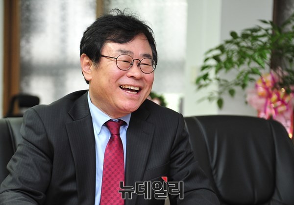 ▲ 강일원 전 대통령비서실 정무수석실 행정관. ⓒ뉴데일리 이종현 기자