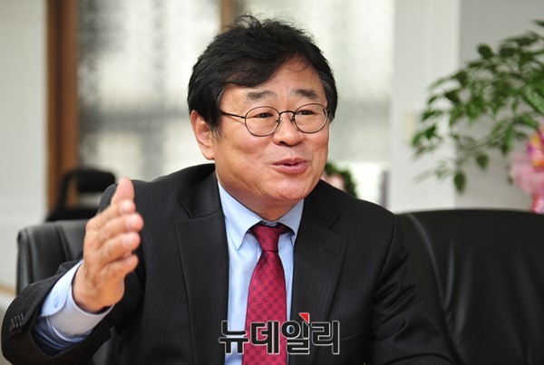 ▲ 강일원 전 대통령비서실 정무수석실 행정관. ⓒ뉴데일리 이종현 기자