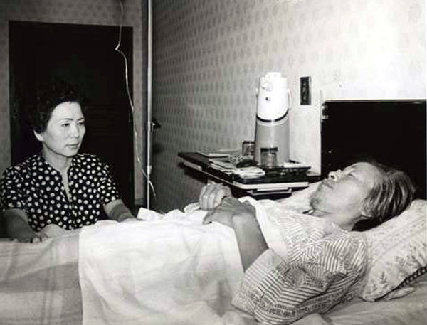▲ 김영삼 전 대통령이 단식 투쟁 중에 서울대병원 특실에 입원해 있다. ⓒ뉴시스 사진DB