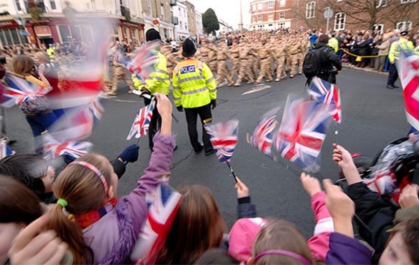 2008년 파병을 마치고 귀국 후 시가행진을 벌이는 英육군 특수부대 '특수정찰연대'. ⓒ영국 정부 홈페이지 캡쳐