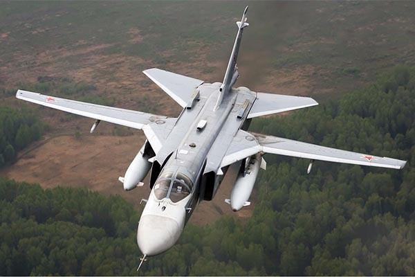 ▲ 터키 F-16 전투기가 격추한 Su-24 공격기. 주로 지상군의 화력을 지원하는 임무를 맡는 공격기다. ⓒ위키피디아 공개사진.