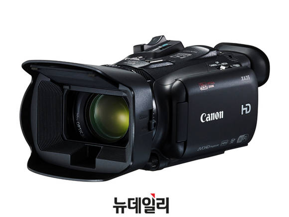 ▲ 캐논 Full HD 캠코더 XA35. ⓒ캐논코리아컨슈머이미징