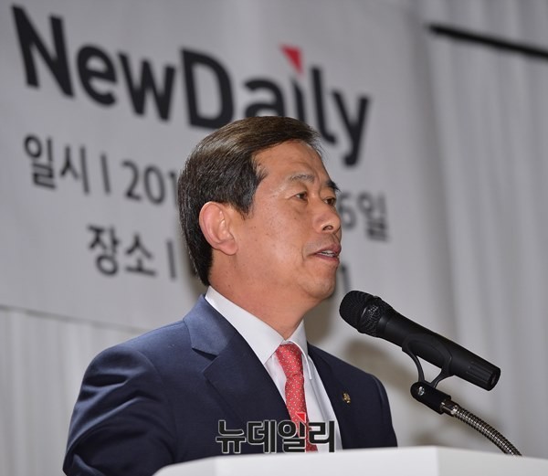 ▲ 새누리당 안효대 의원이 26일 KBS라디오 프로그램에 출연해 세월호 특조위에 정쟁을 그만둘 것을 요구했다. ⓒ뉴데일리 정상윤 기자