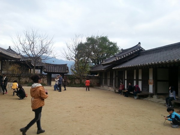 ▲ 기상청 오늘날씨, 맹추위가 전국을 강타했다. 경남 하동의 최참판댁에도 추위는 찾아왔다.ⓒ뉴데일리 스타