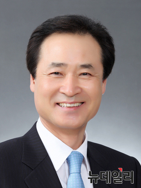 ▲ 이동희 대구시의회 의장ⓒ시의회 제공